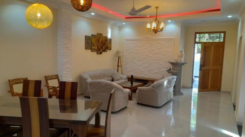 Pinwatta Apartment | Priyalanka Apartments