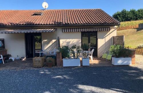 Saint-Genies Apartment | Proche Sarlat : Idéal Couple - Climatisé & Piscine