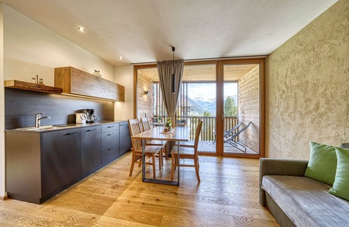 Parcines House | Pröfinghof Hoawiag - Quaint barn with modern apartments