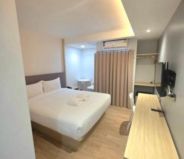 Ratchadaphisek Hotel | Prom Hotel