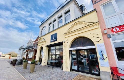 Warnemuende Apartment | Promenadenblick/Ausguck