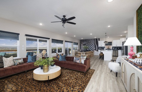 Kimberling City House | PROMO 10% OFF Indoor - Outdoor Pools! Lazy River! Theme!Lux Lake Views! Hot Tub!