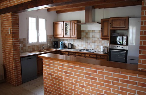Meschers-sur-Gironde House | ! PROMO AUGUST 2025! Quiet house All on foot (beach 700 m)