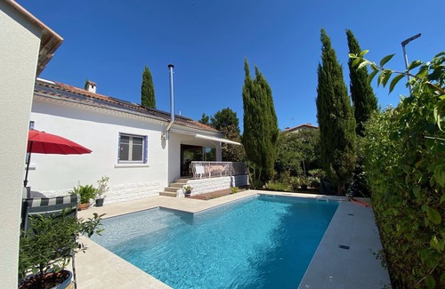 Jacou Villa | PROMO ETE Quiet villa with pool and wooded garden near the sea.
