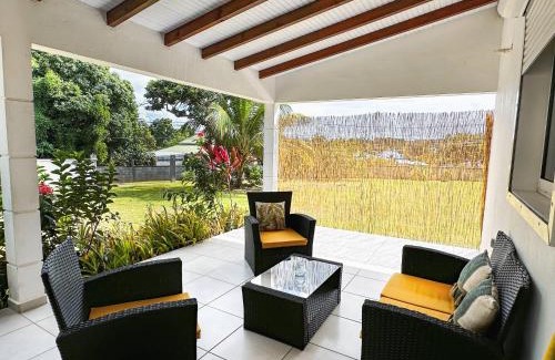 Lamentin Villa | Promo ! La Villa Armony, Havre de Paix avec Jardin Privé !