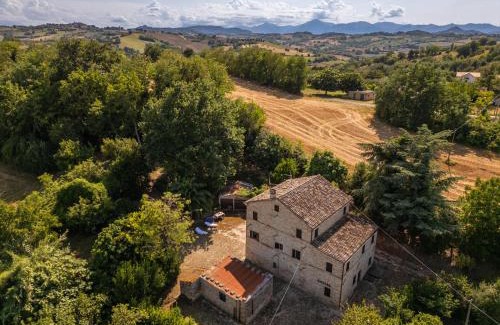 Belmonte Piceno House | PROMO OCTOBER - Elegant Country Retreat - Casa dei Farghi