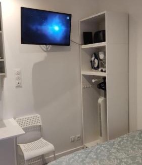 Deuil-la-Barre Apartment | Promotion du Jour - Studio Le Palmier -