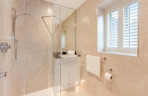Ventnor House | Property 4 - Uk44924
