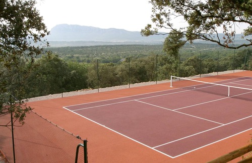 Notre-Dame-de-Londres House | Property with 2 swimming pools and tennis court, surrounded by nature