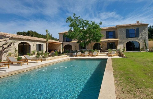 Maussane-les-Alpilles House | Propriété de Charme Avec Piscine Chauffée