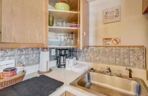 Lake George Cabin | Prospector Cabin - Kitchen included