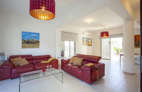 Pernera Villa | Protaras Villa Posidonas 15 Near The Beach