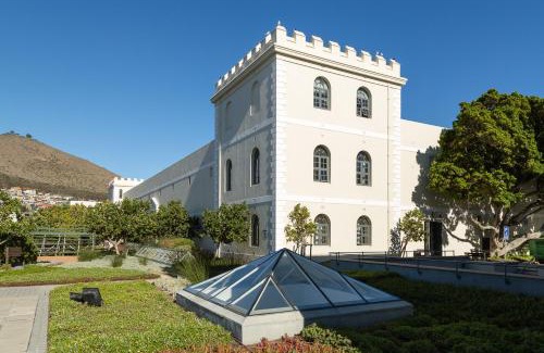 Victoria and Alfred Waterfront Hotel | Protea Hotel by Marriott Cape Town Waterfront Breakwater Lodge