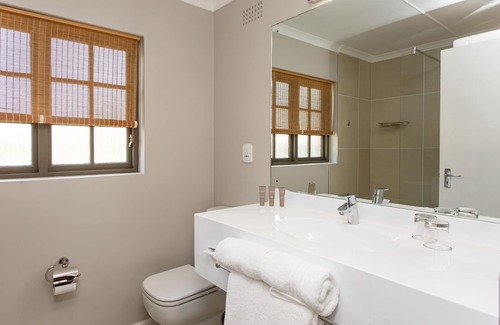 Oudtshoorn Hotel | Protea Hotel by Marriott Oudtshoorn Riempie Estate