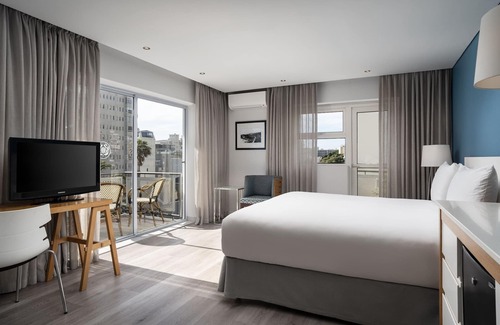 Sea Point Hotel | Protea Hotel by Marriott Cape Town Sea Point