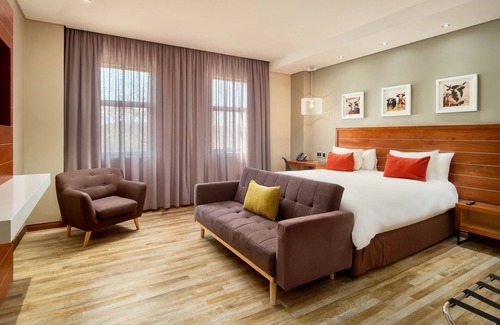 Hatfield Hotel | Protea Hotel by Marriott Pretoria Hatfield