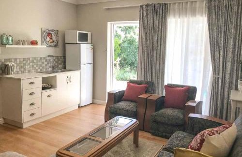 Westridge Apartment | Protea Suite