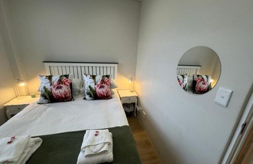 Paarl Apartment | Protea