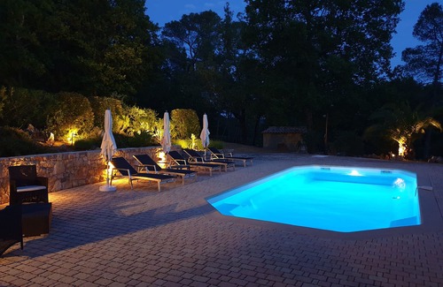 Seillans Villa | Provençal villa nestled in a green setting
