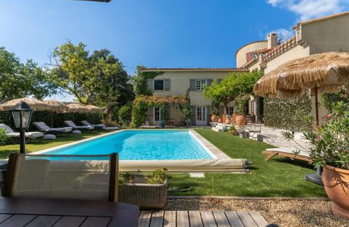 Vernegues House | Provencal bastide with heated pool near Alpilles and Luberon