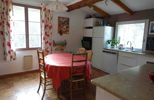 Aix-en-Provence House | Provencal house, "Aix countryside" in classified wooded site
