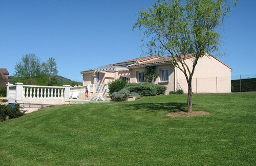 Allas-les-Mines Villa | Provencal house, comfortable, private swimming pool, jacuzzi, internet wi fi