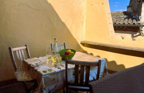 Aups House | provencal house with sunny terrace