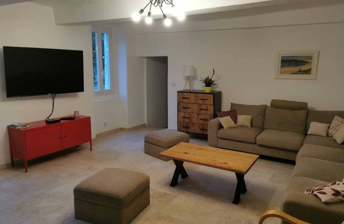 Banon House | Provencal house with swimming pool