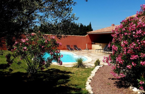 Thezan-des-Corbieres Villa | Provencal villa with private pool at the heart of Des Corbieres vineyard