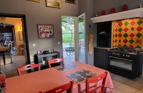 Aix-en-Provence Villa | Provencal Villa with luxury services situated 15mn by car from Aix center.