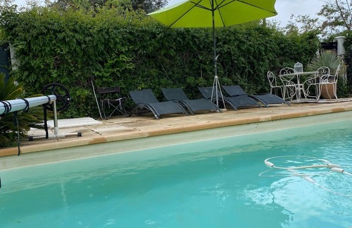 Le Pradet Villa | Provencal villa with pool