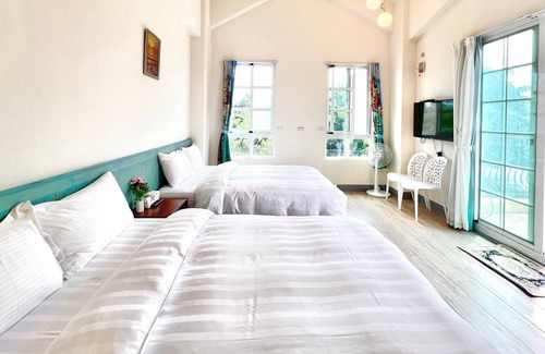 Taitung House | Provence Coffee Manor B&B