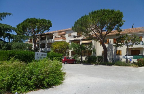 Saint-Cyr-sur-Mer Apartment | Provence Village 460.4