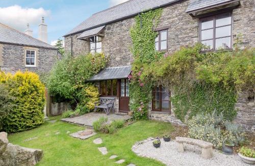Liskeard House | Provence-Uk12747