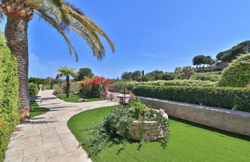 Saint-Raphael House | Provenzalisches Haus Hannah - Garten mit Meerblick und Pool by Riviera HomeLife