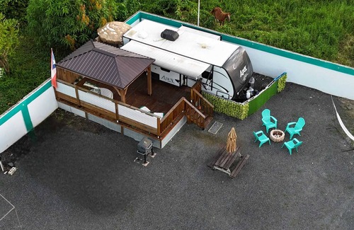 Campamento Pinones House | PRVida Tropical at Brisas De Piñones