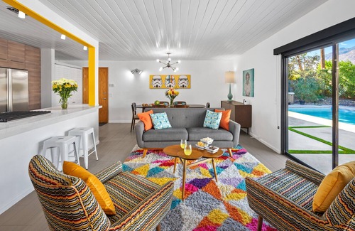 Racquet Club South House | PS TwinSuns: Galactic Mid-Century Home to Inspire Your Inner Jedi