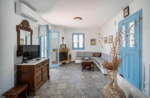 Serifos House | Psili Ammos