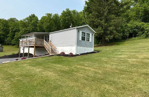 Bellefonte House | PSU & Fisherman's Paradise Retreat