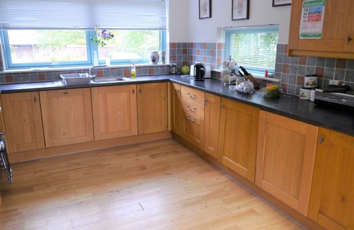 Boat of Garten Cottage | Ptarmigan Cottage - a cottage that sleeps 6 guests in 3 bedrooms