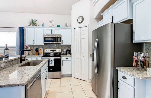 Four Corners House | Pudge Vacation Pool SPA Home Near Disney
