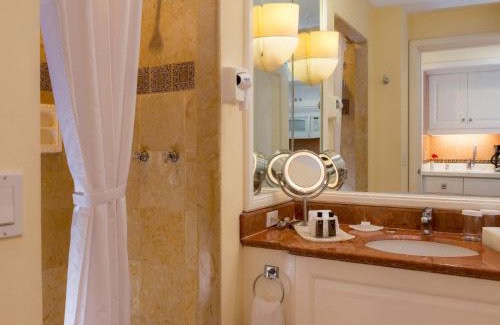 El Medano Ejidal Resort | Pueblo Bonito Rose Resort & Spa - All Inclusive
