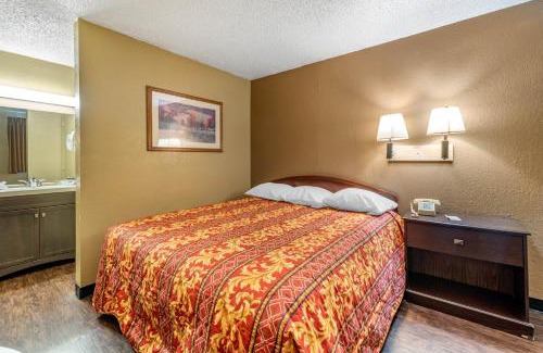 Pueblo Hotel | Pueblo Inn