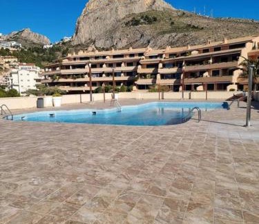 Pueblo Mascarat Apartment | Pueblo Mascarat, 50 m al mar, 3 piscinas