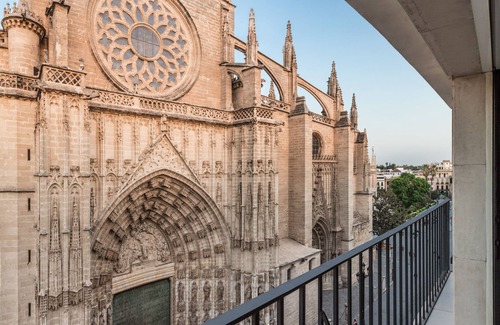 El Arenal Apartment | Puerta Catedral Suites