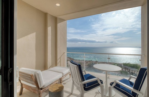 La Paz House | Puerta Cortés Residences by Lumina