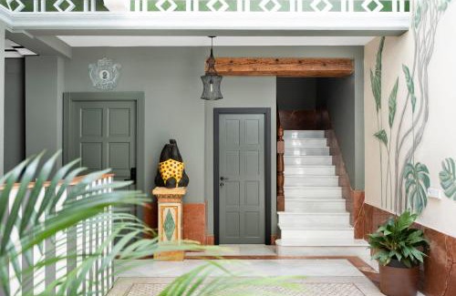 San Vicente Apartment | Puerta de Armas Apartments