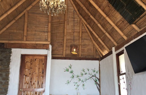 Los Organos Hotel | Puerto Antiguo