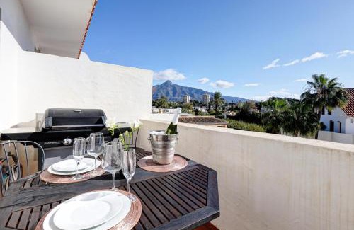 Nueva Andalucia Apartment | Puerto Banus La Maestranza