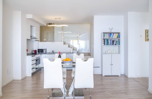 Cabopino Apartment | "Puerto Cabopino Apartment" with Sea and Mountain View, Shared Pool, A/C & Wi-Fi